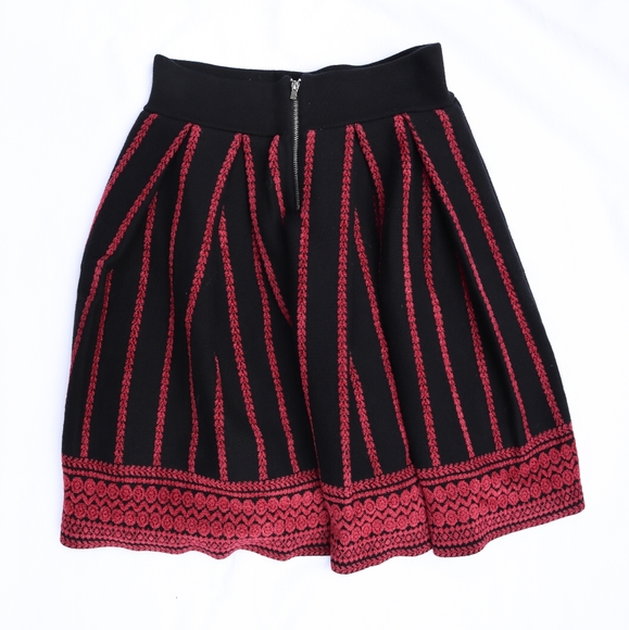 Maje Jacquard Pleated Mini Skirt - Picture 9 of 10